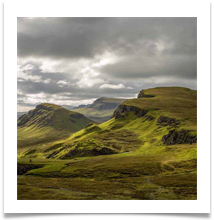 z 02 Bioda Buidhe and Cleat seen from the Quiraing